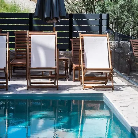 Lantras Upscale By Imagine Lefkada Apartment *